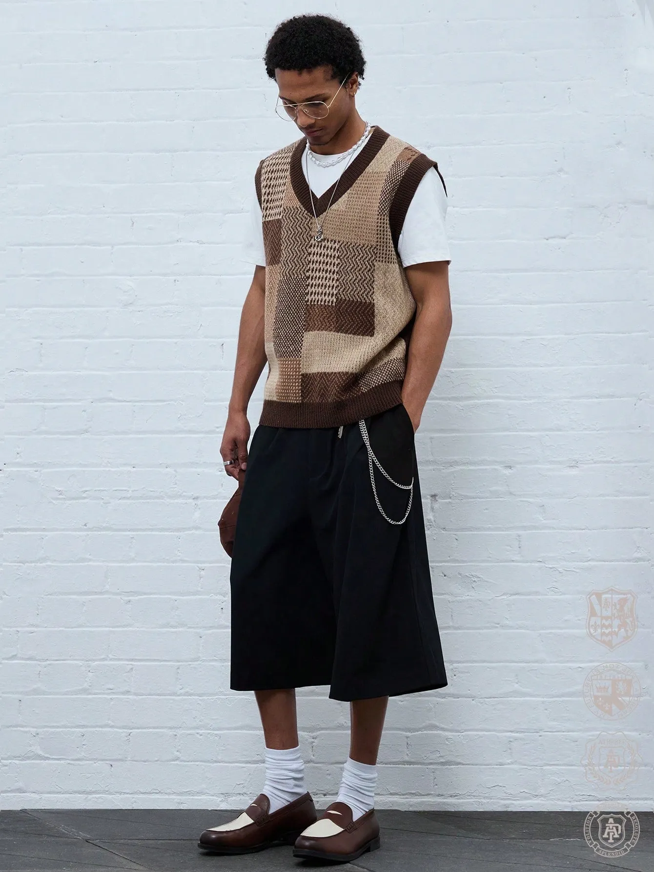 QA AthPrep Men's Colorblock V-Neck Sleeveless Casual Knit Vest
