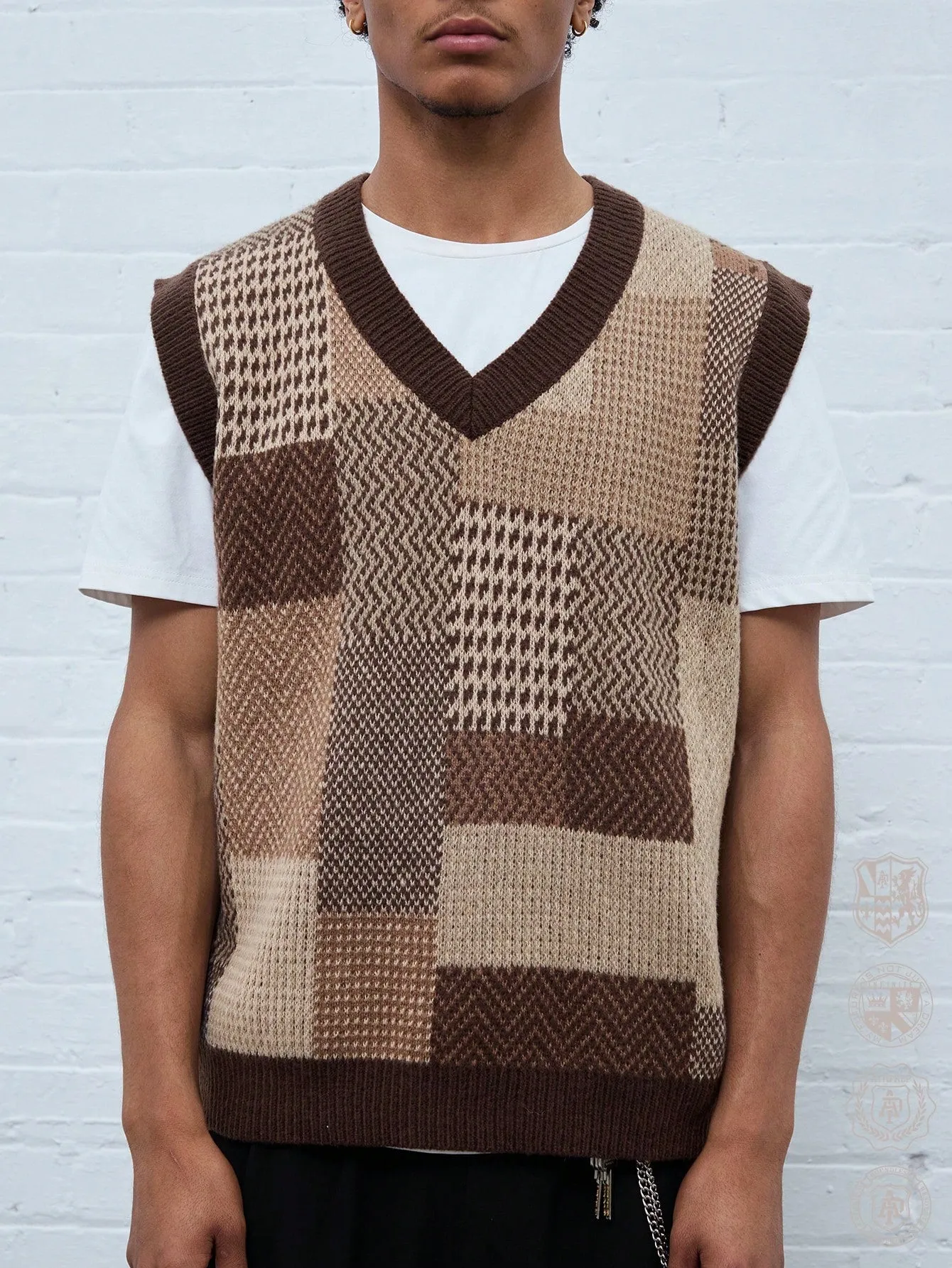 QA AthPrep Men's Colorblock V-Neck Sleeveless Casual Knit Vest