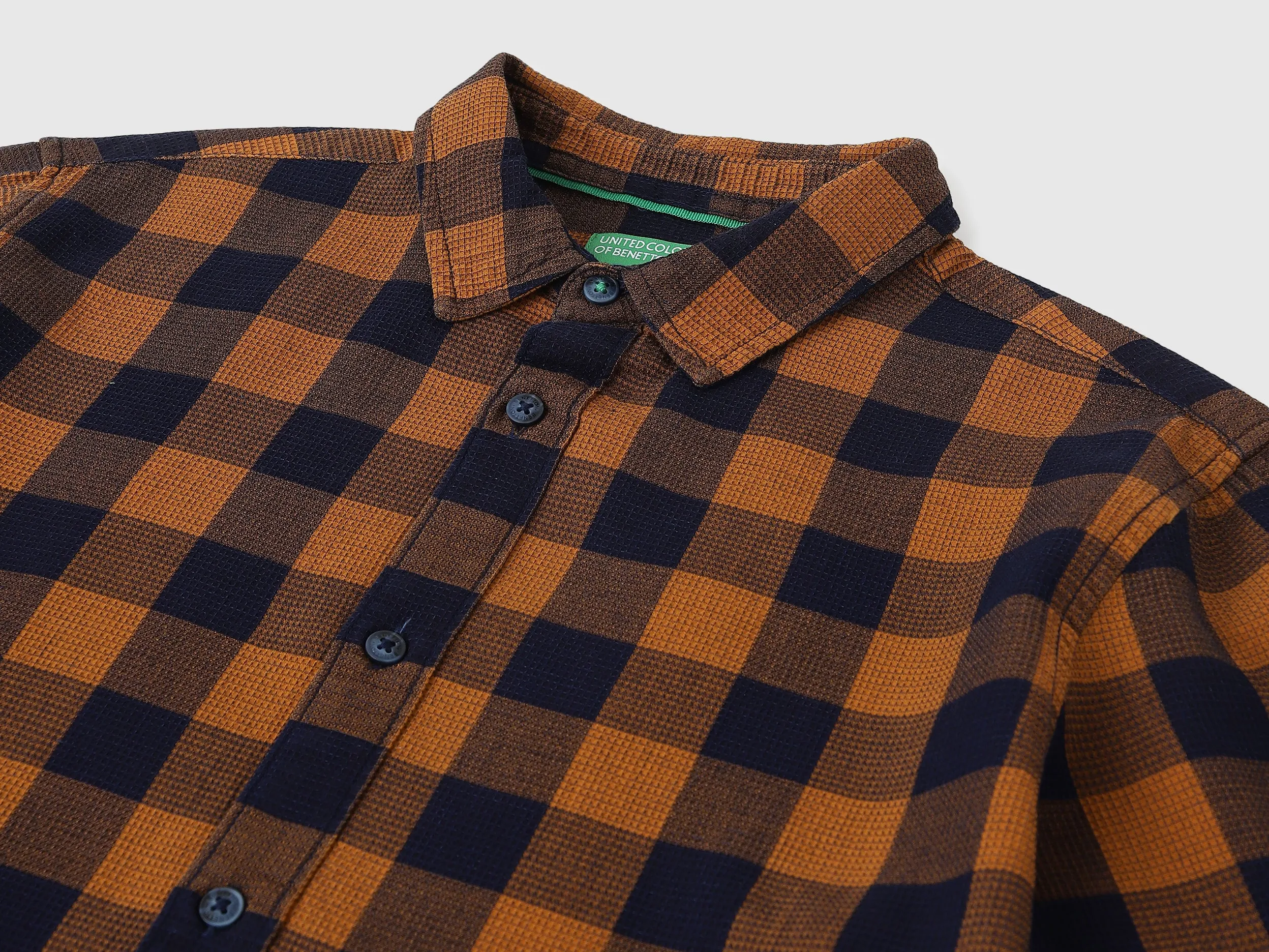 Regular Fit Spread Collar Checkered Shirts