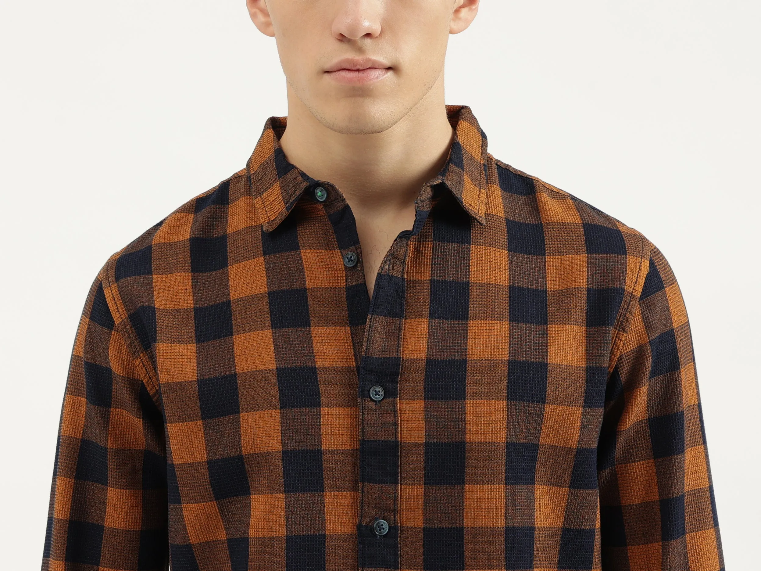 Regular Fit Spread Collar Checkered Shirts
