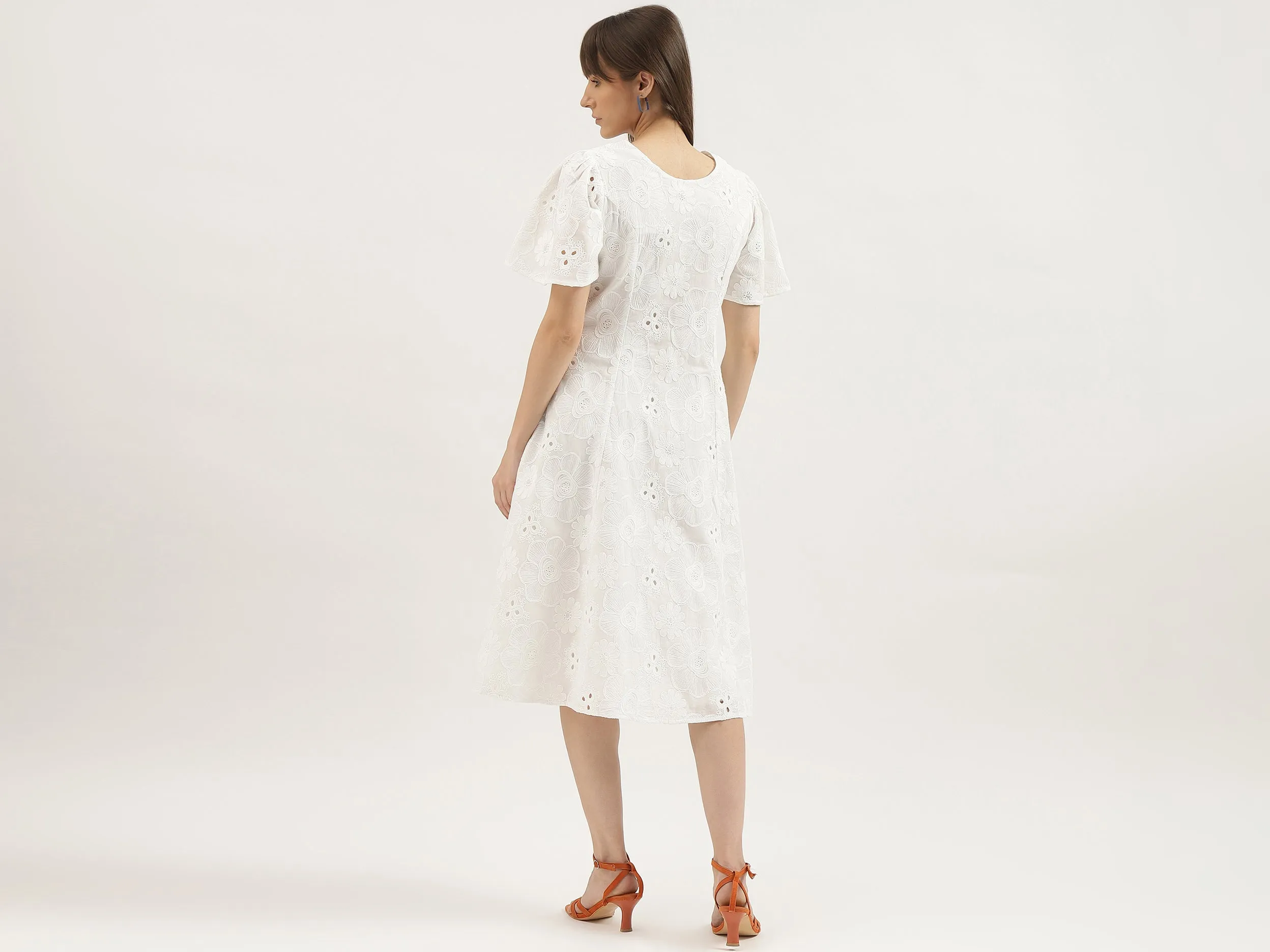 Regular Fit V-Neck Embroidered Dresses