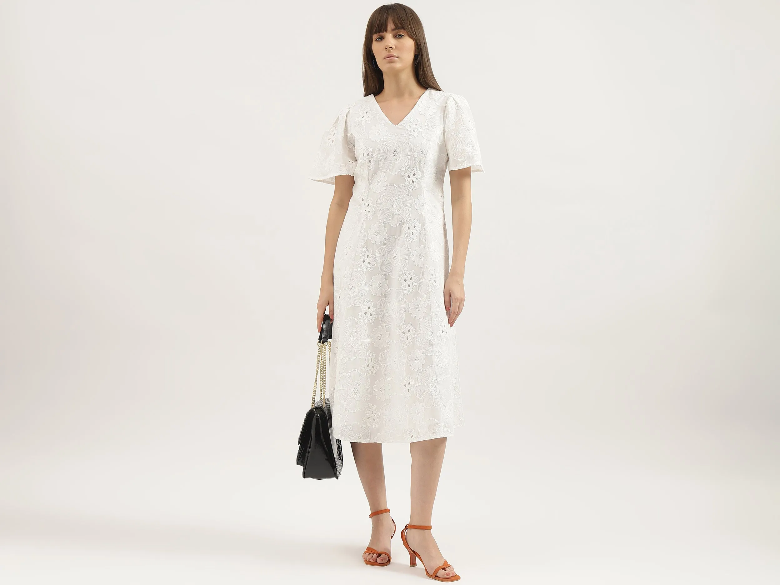 Regular Fit V-Neck Embroidered Dresses