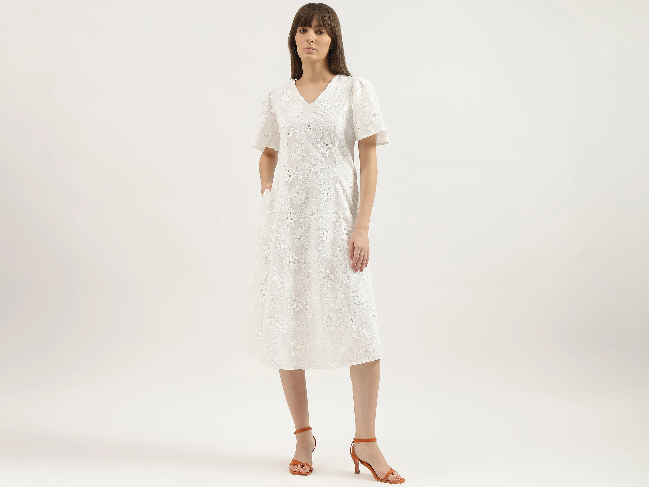 Regular Fit V-Neck Embroidered Dresses