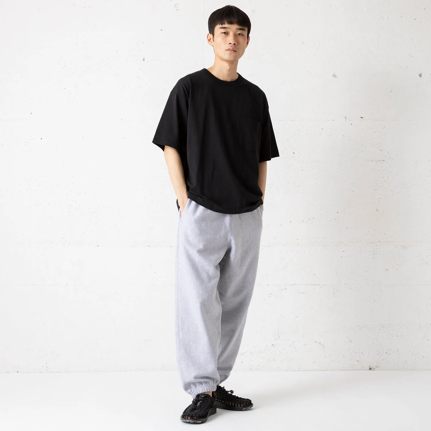 ROOT CO. | ルート　PLAY UTILITY BACK POCKET T-Shirts