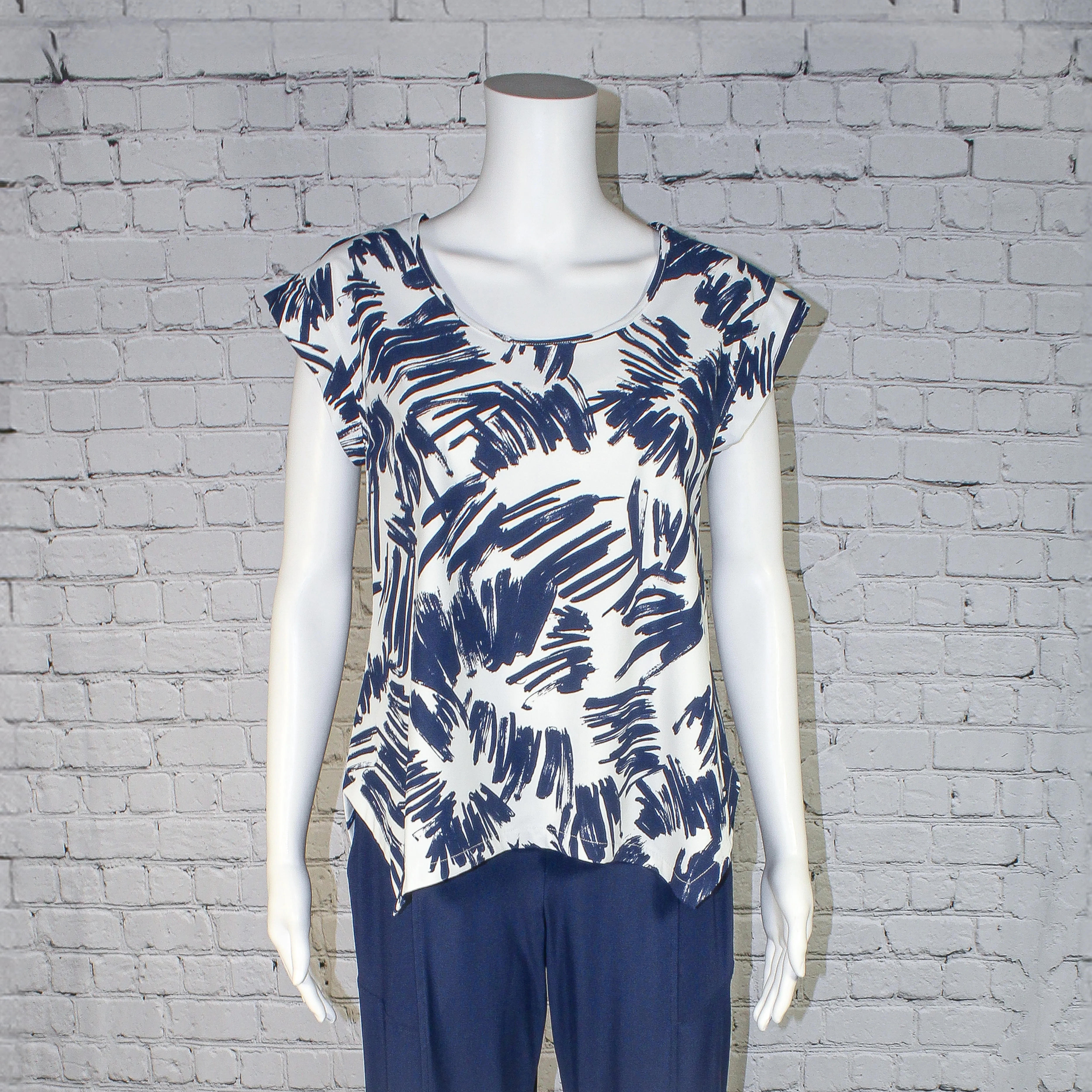 SALE! Metier Top in Prussian Flutter by Porto