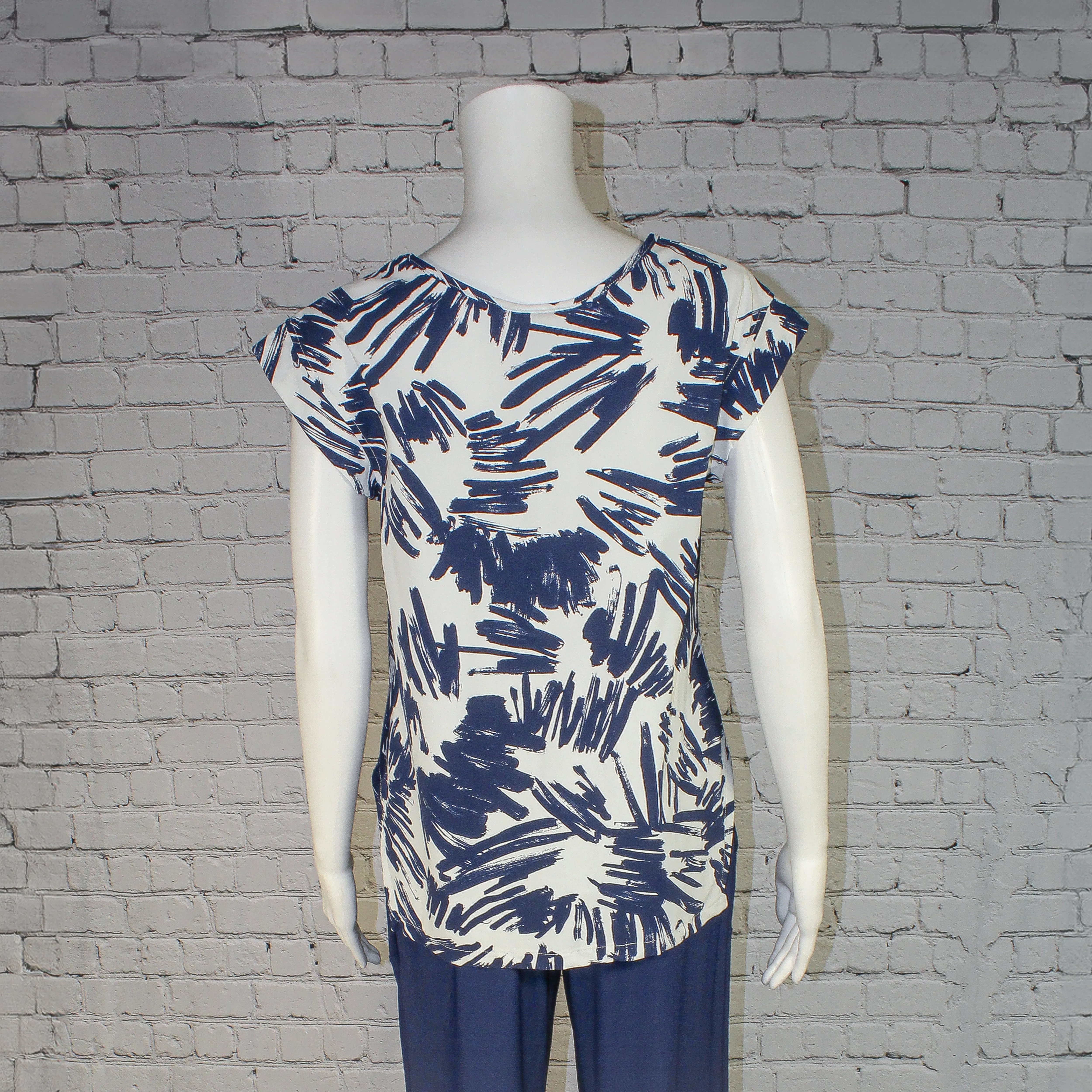SALE! Metier Top in Prussian Flutter by Porto