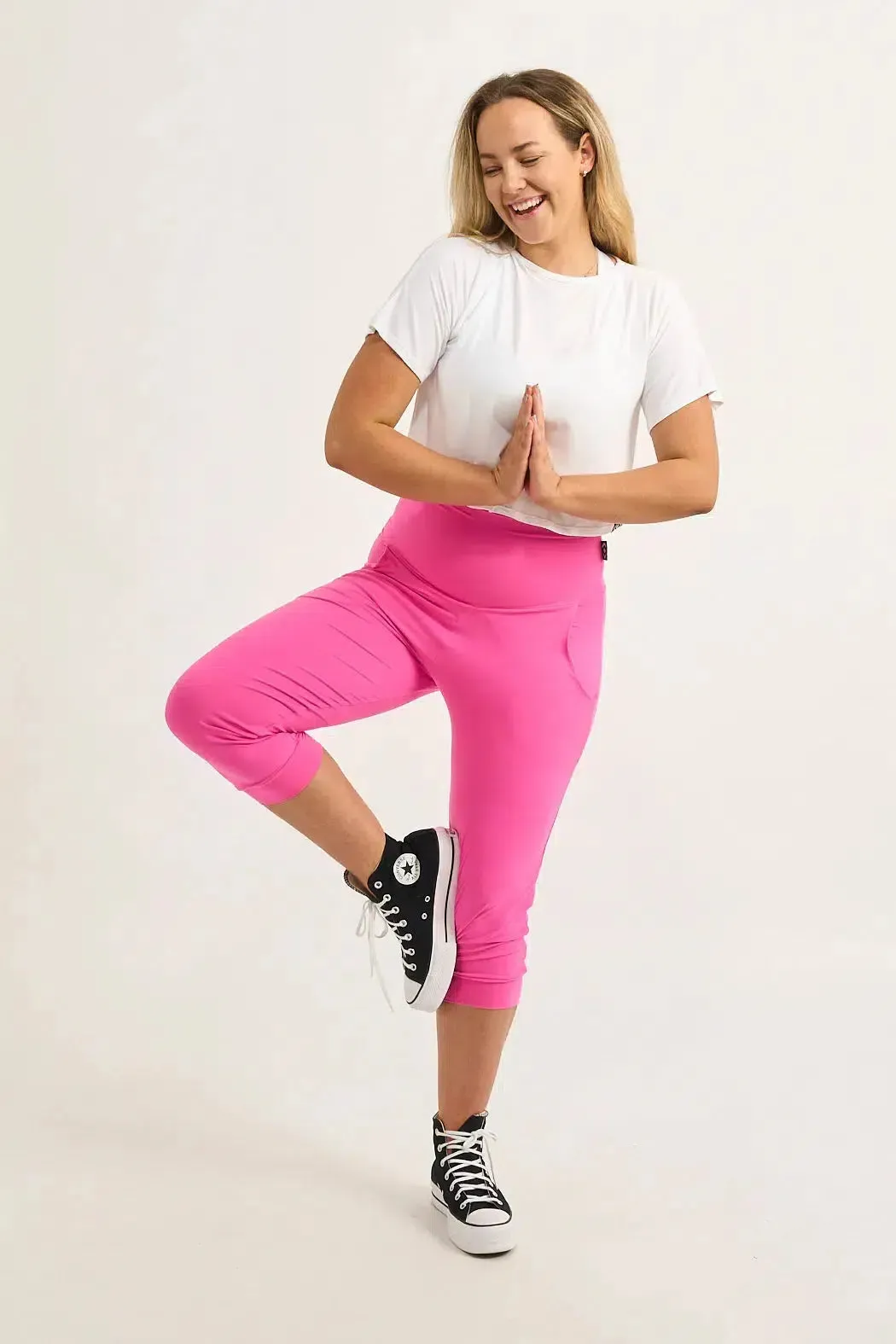 Soft To Touch Jogger Capris W/ Pockets - Candy Pink