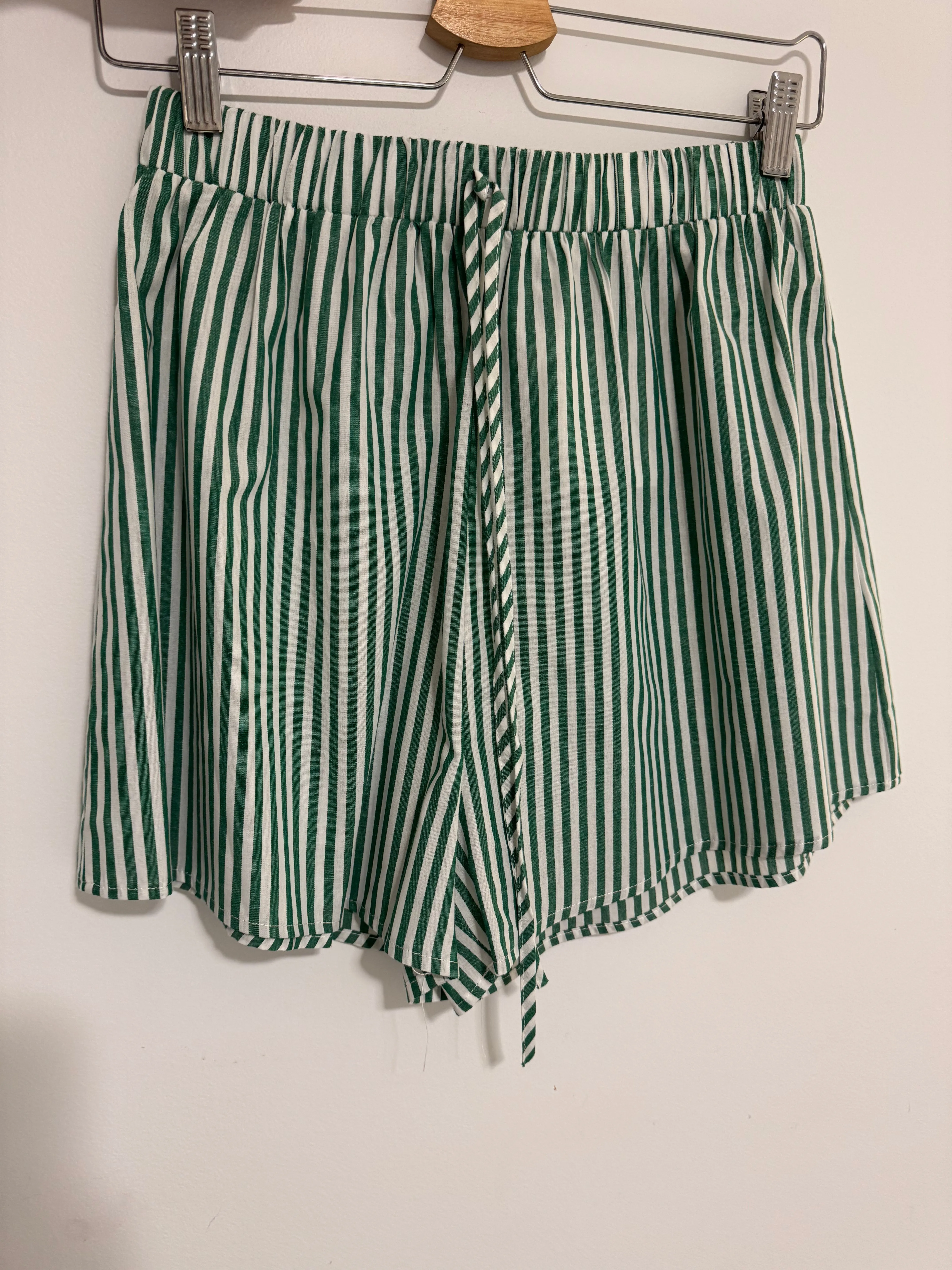 Striped Cotton Shorts Green / White