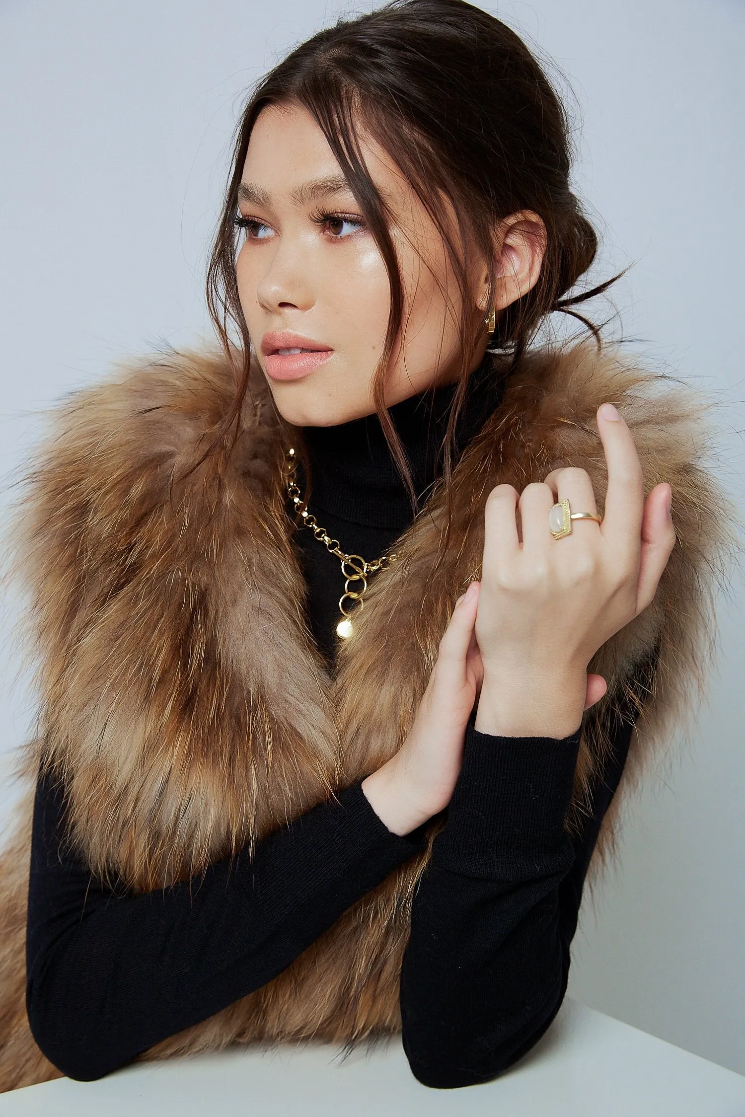 Sylvie Cropped Fur Vest in Natural