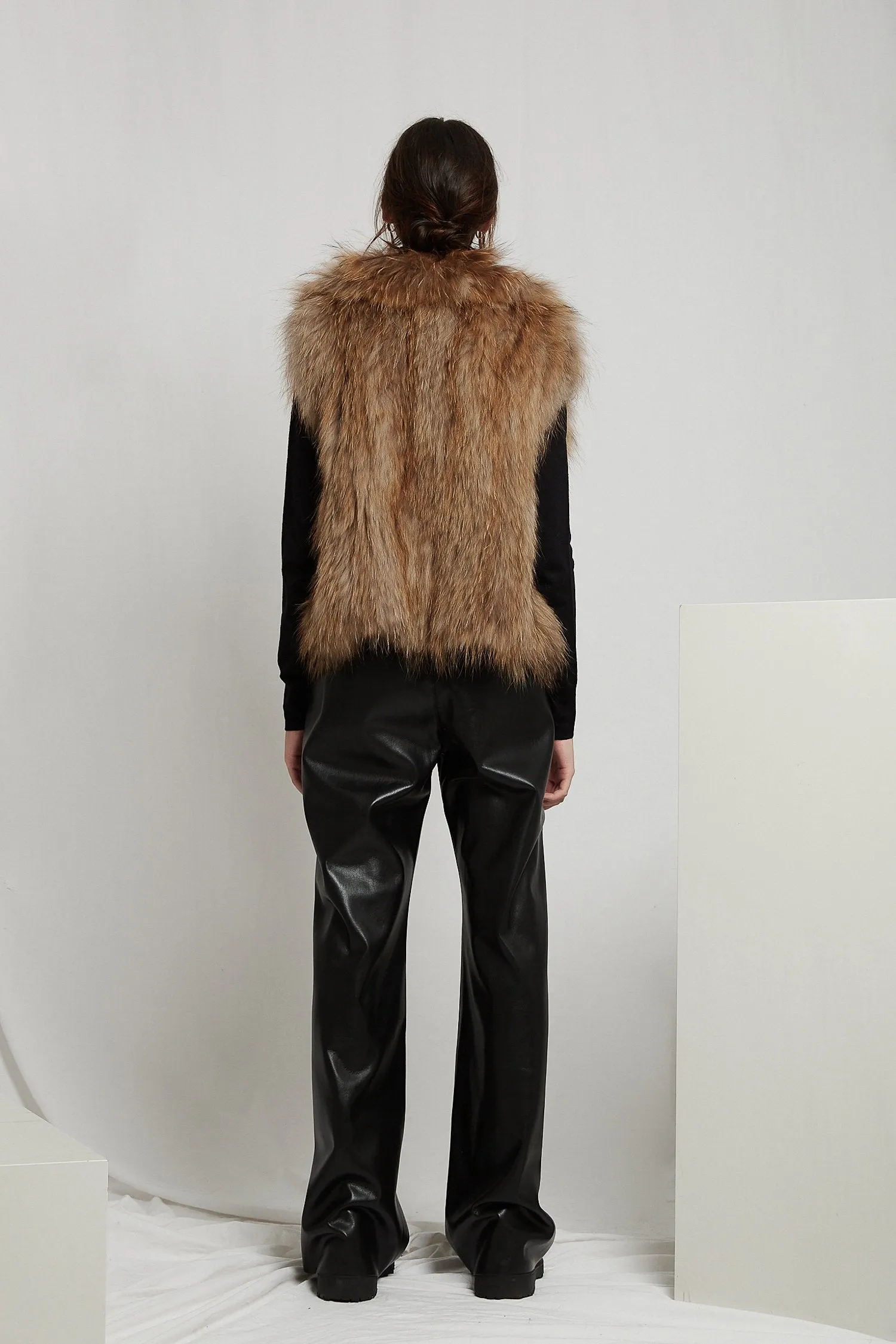 Sylvie Cropped Fur Vest in Natural