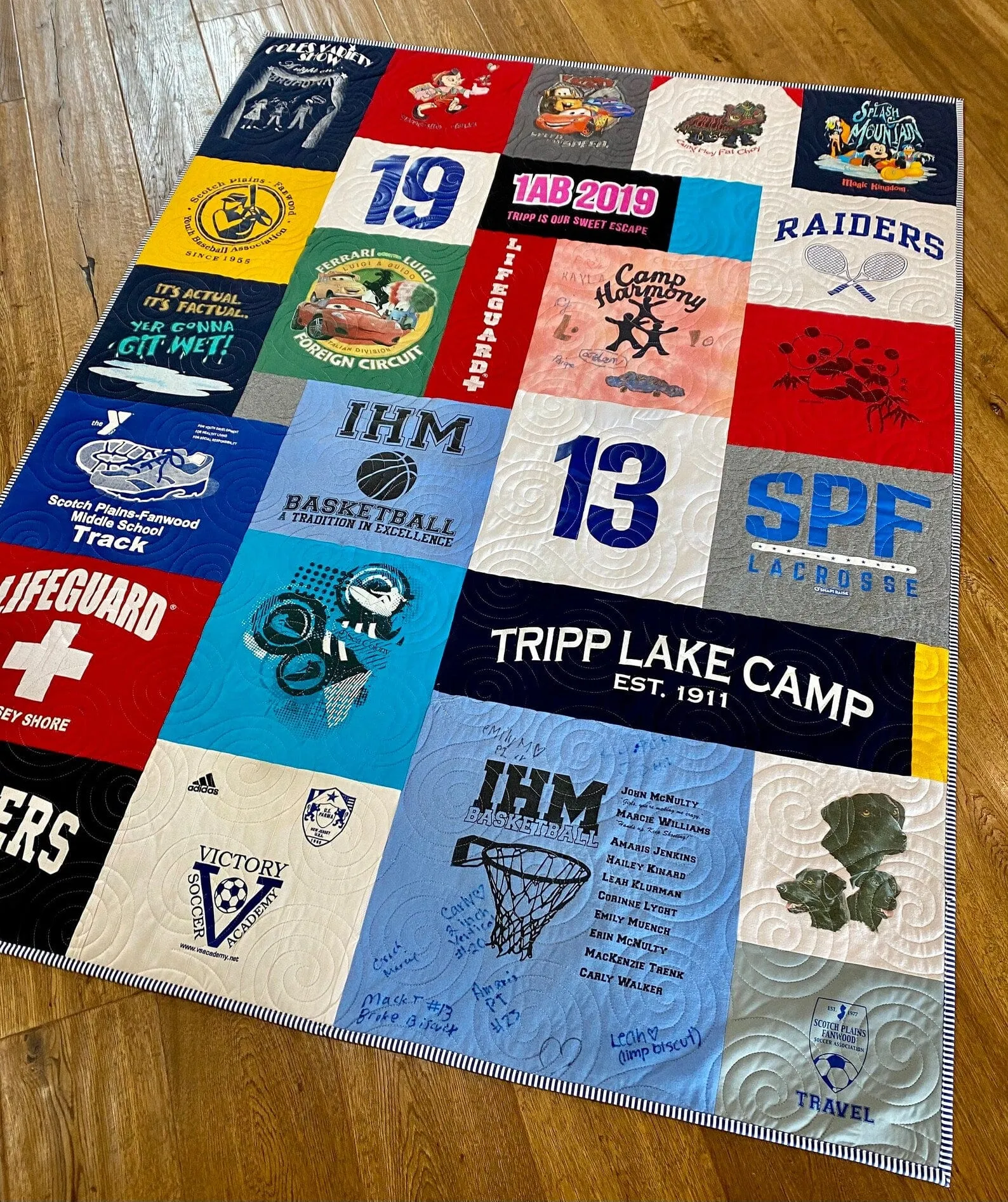 T-Shirt Quilt DEPOSIT Memory Blanket Custom Graduation Gift Tee Handmade Keepsake Personalized Modern Design Sport Clothing College Birthday