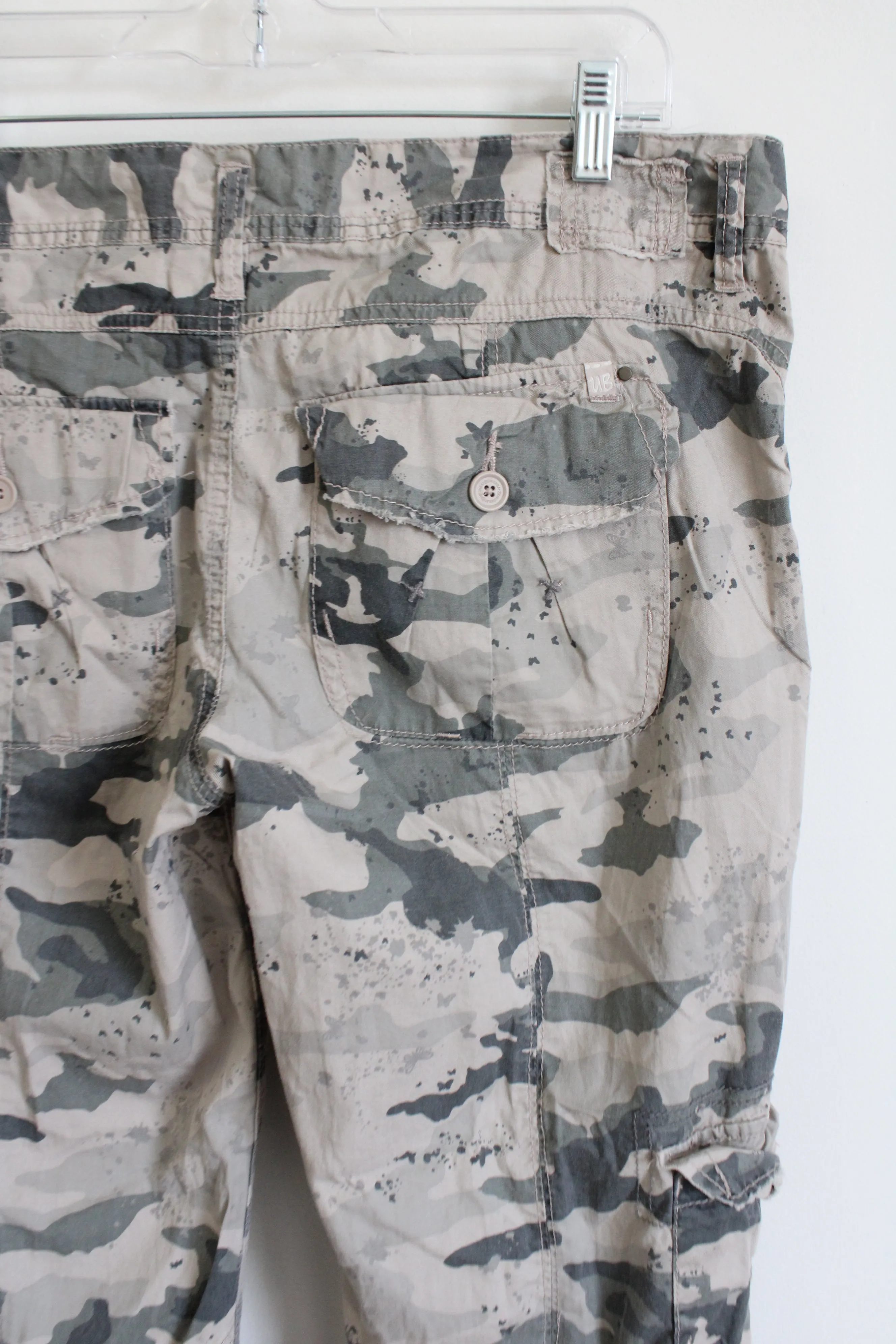 Union Bay Camo Cargo Cuffed Capri Pants | 11