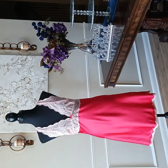 Victoria's Secret Red Embellished Slip Mini Dress. Size XL
