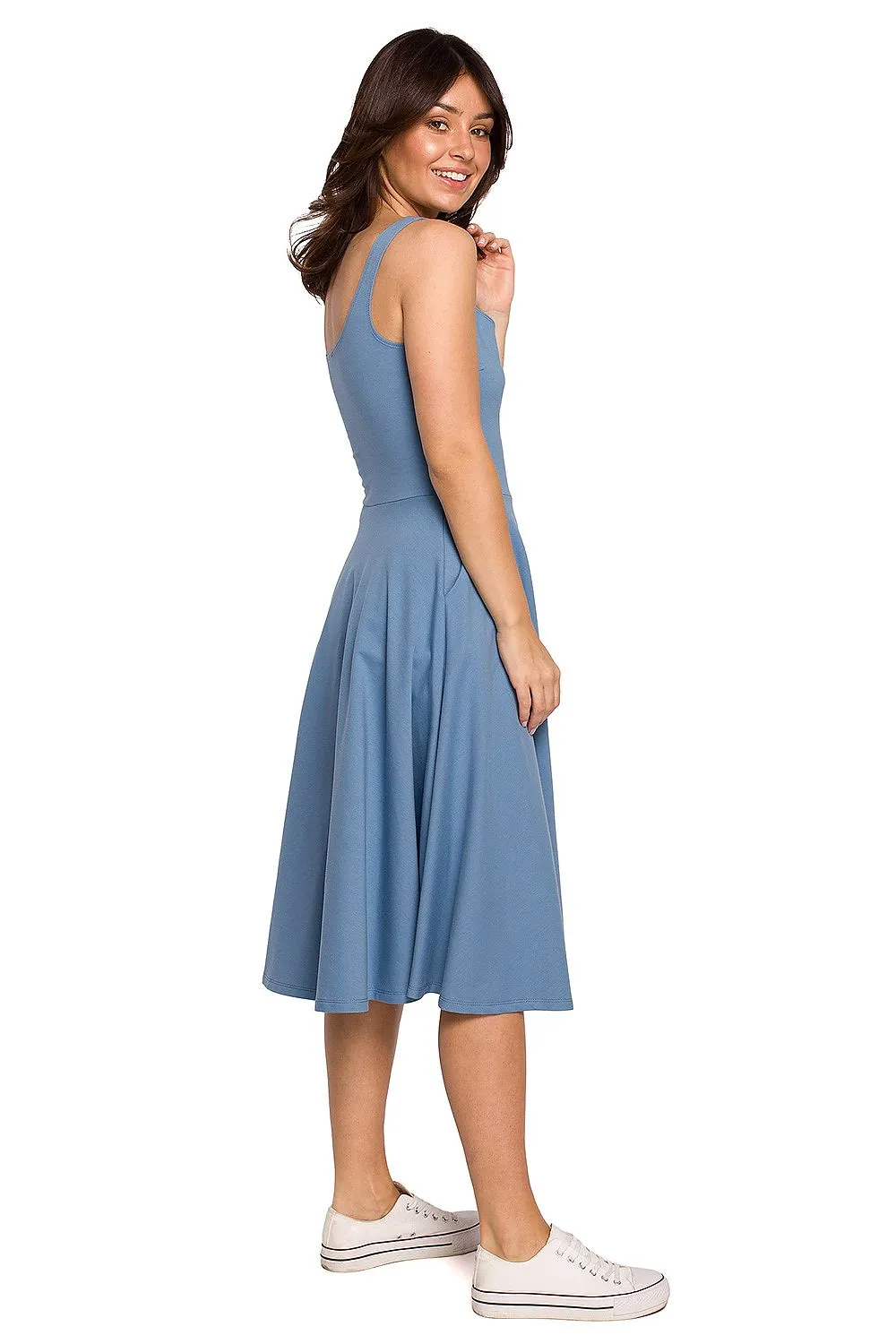 Wavy Flared Pocket Dress