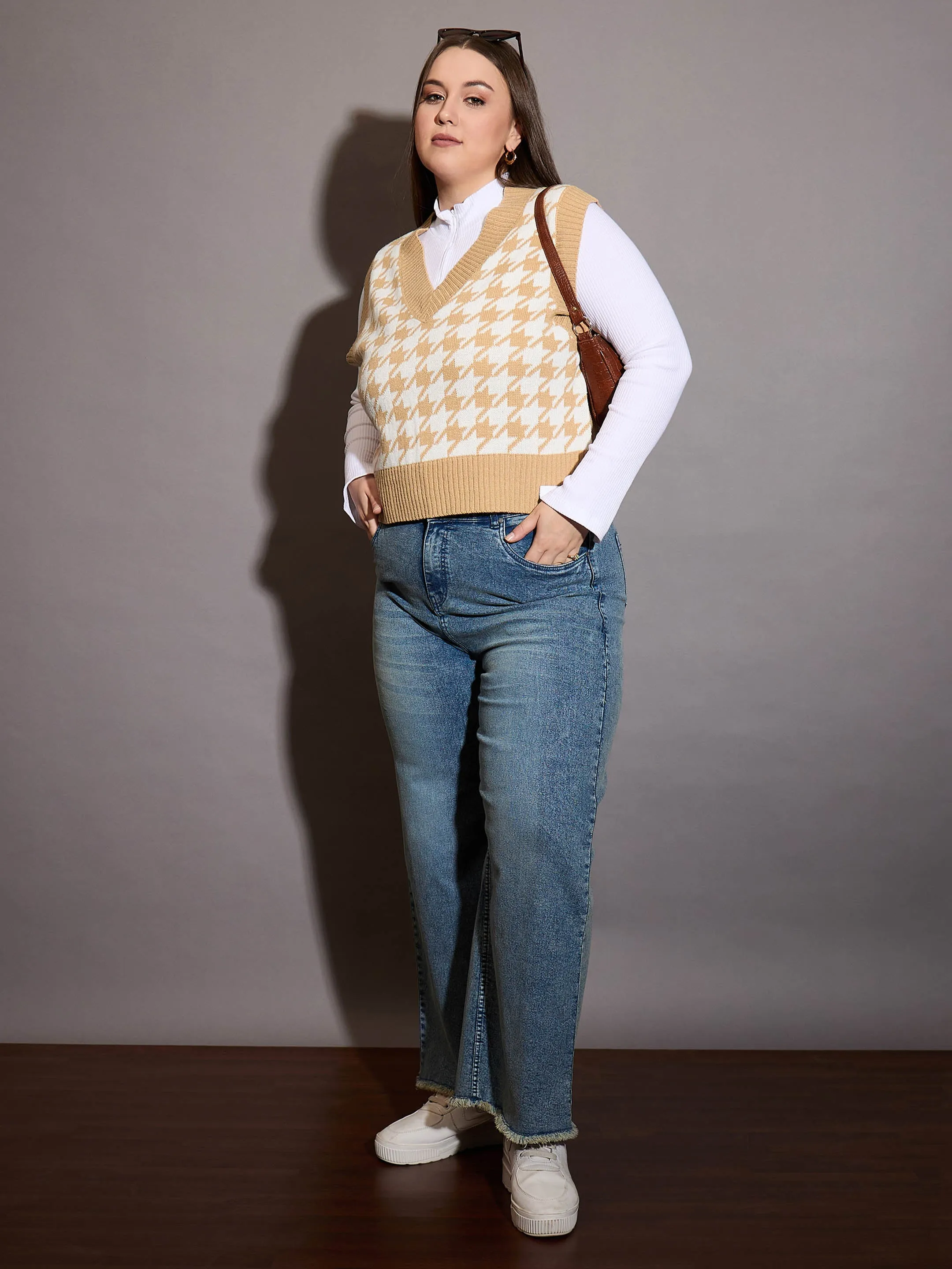 Women Brown Houndstooth V-Neck Sweater Vest