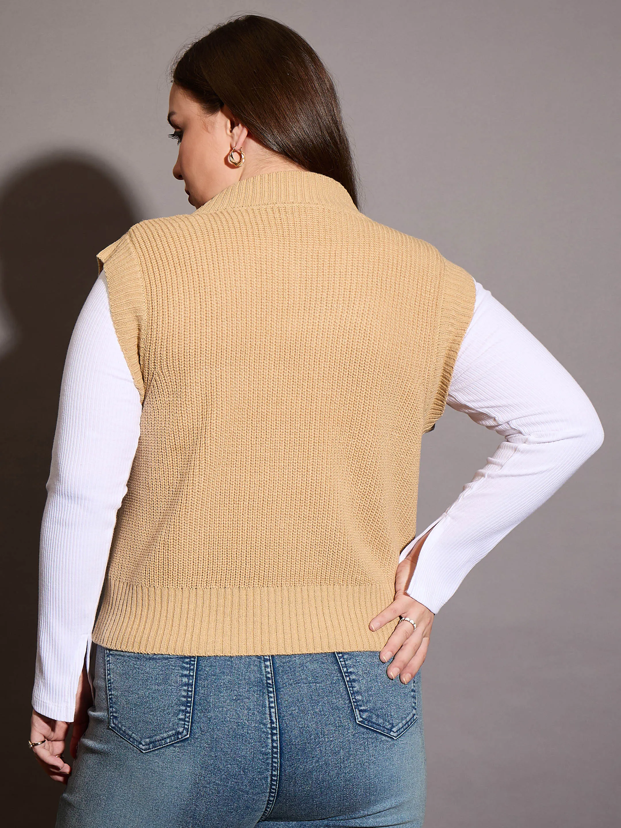 Women Brown Houndstooth V-Neck Sweater Vest